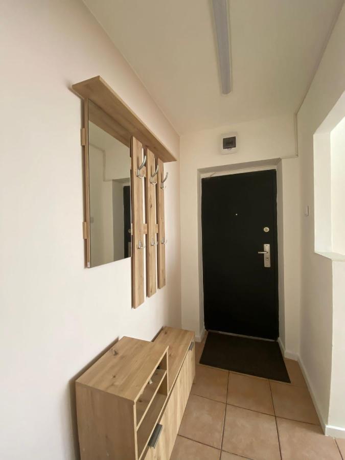 Apartament Centru Ramnicu Valcea Exterior foto
